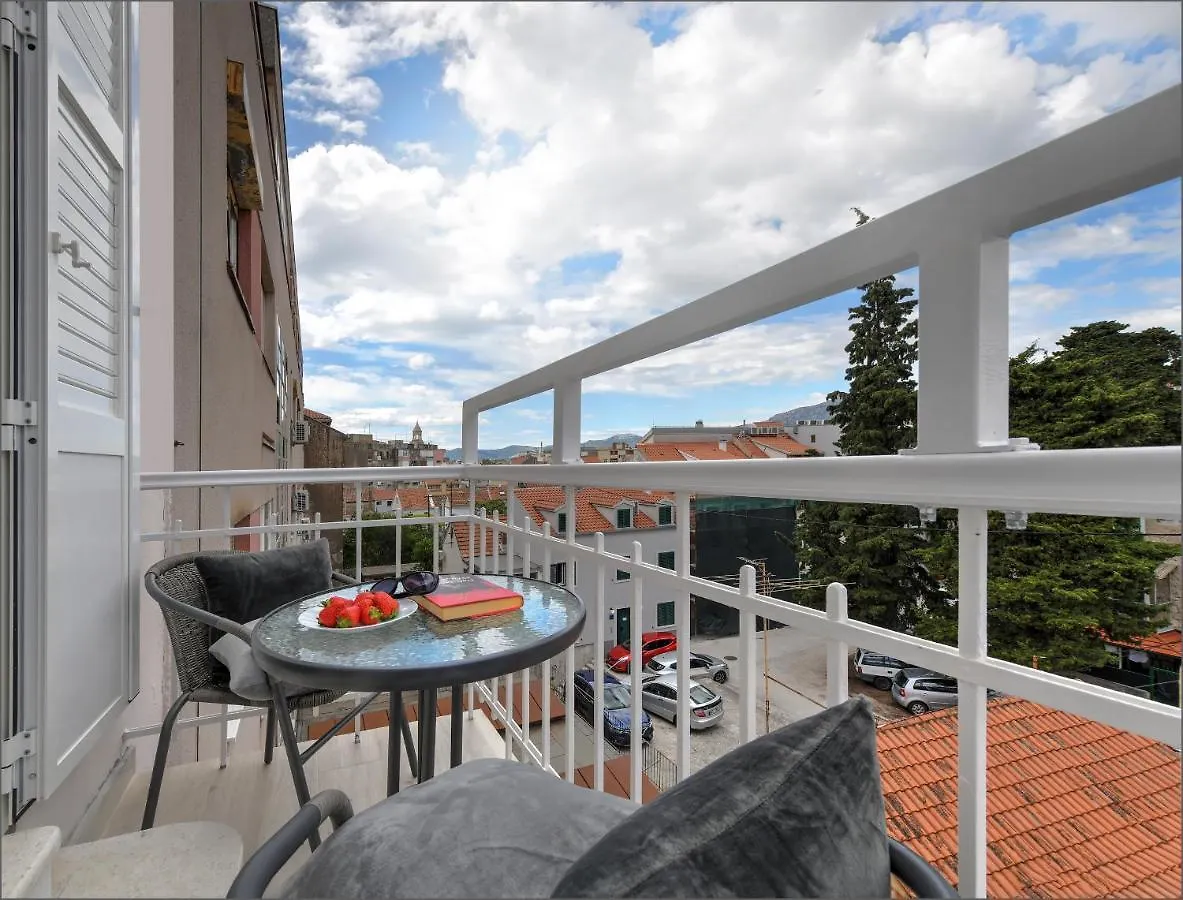 Via Porto Rooms Split Guest house